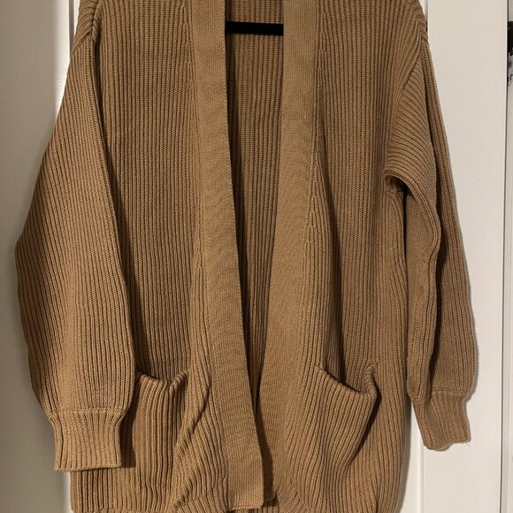 Quince 100% Organic Cotton Oversized Cardigan in Camel - Picture 4 of 8